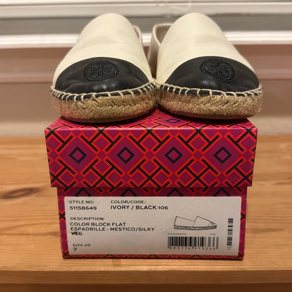 Tory Burch Ivory/Black Espadrille